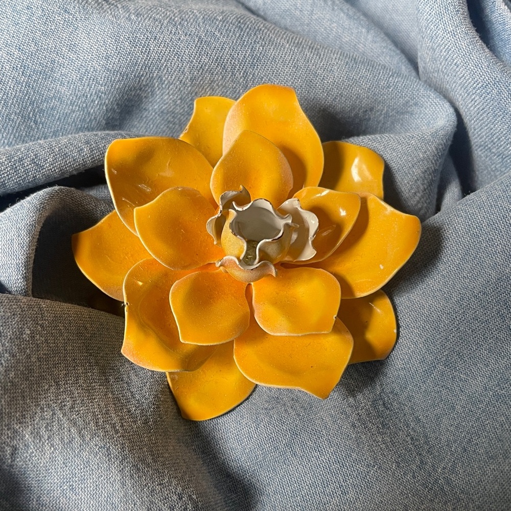 Vintage yellow flower brooch